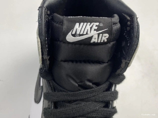 OG CD0461-001 SILVER AIR 1 HIGH JORDAN WMNS TOE 0617